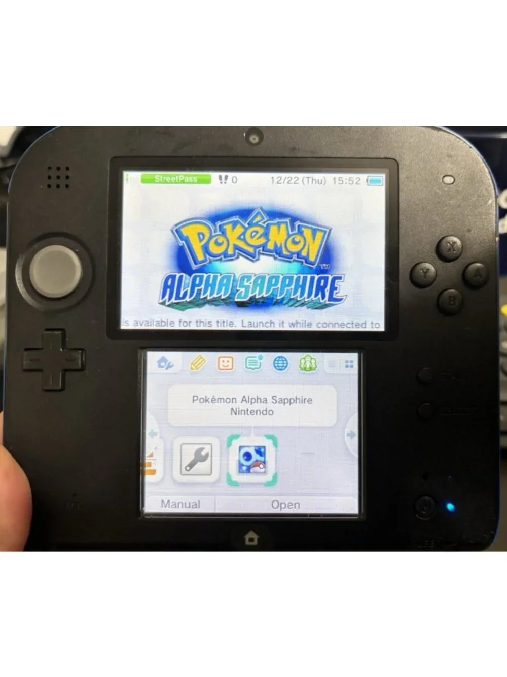Nintendo 2DS Black/Blue Console W/ Charger and 16GB SD + stylus